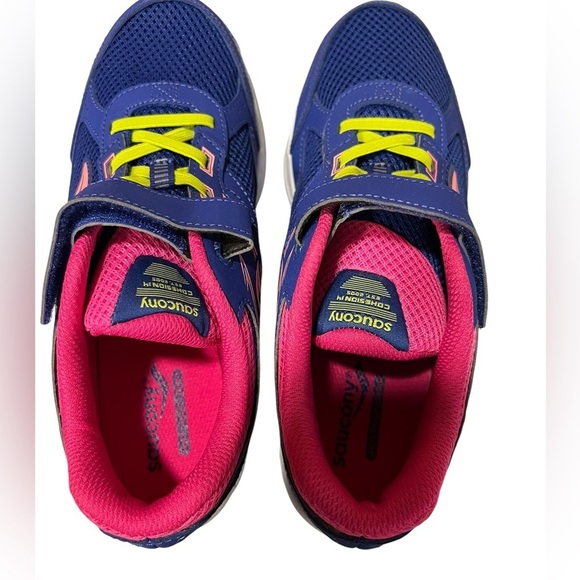 Saucony Shoes - Saucony ladiesSneakers in Blue and Pink with Neon Accennt new without tag
